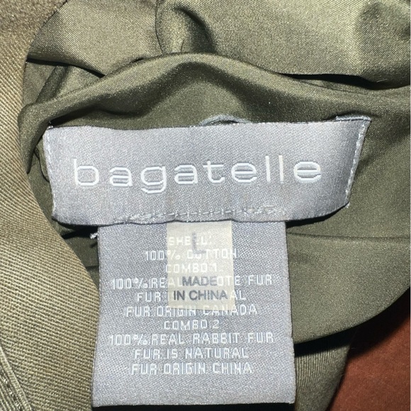 Bagatelle Green Parka Vest w/ Rabbit Fur lining and Coyote fur hood (Sz L) - Picture 5 of 5